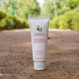 ZA True White Cleansing Foam Face Wash Review & Price 