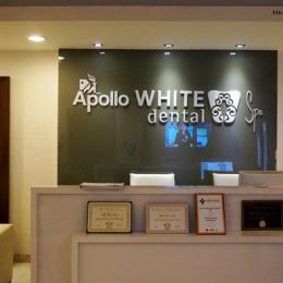 Laser Teeth Whitening at Apollo White Dental Spa, Delhi