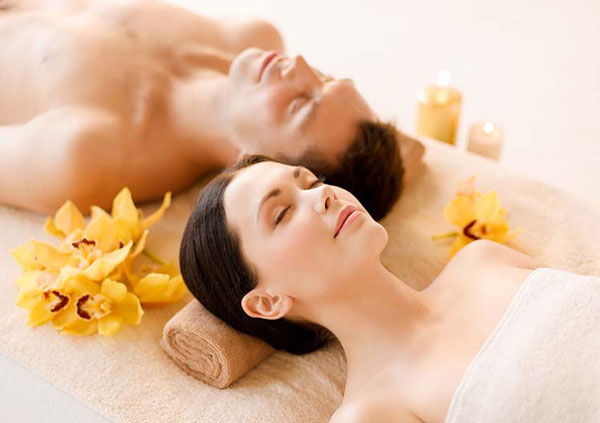 Romantic Valentines Day Date Ideas: Couples Spa