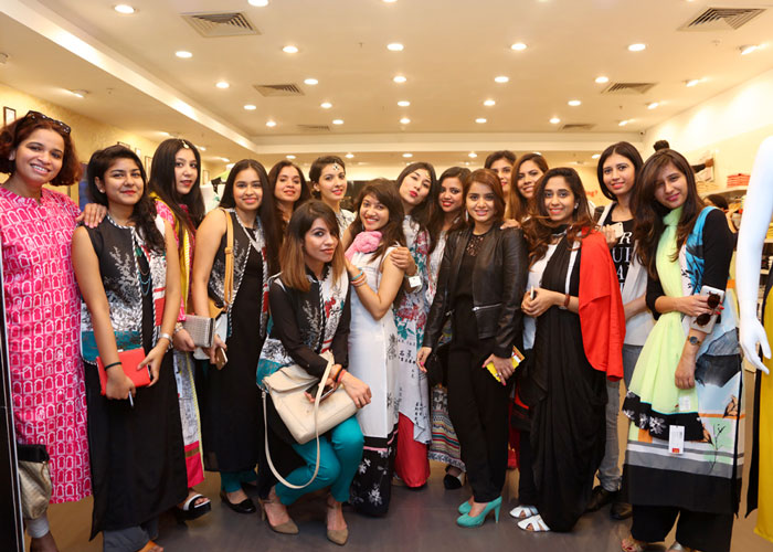 Lisha B At W Delhi Fashion Bloggers Meet
