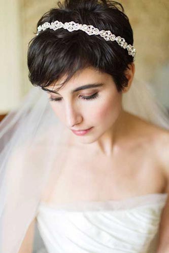 Best Wedding Hairstyles For Short & Fine Hair: Our Top 10! - Heart ...