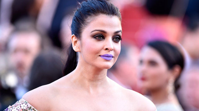 Aishwarya Rai Purple Lips Cannes 2016