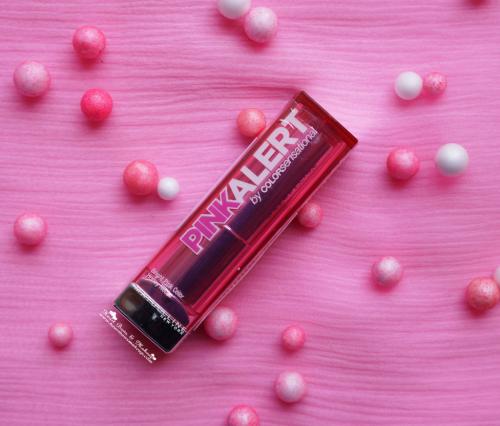 Maybelline Pink Alert Lipstick POW 2 Review- The Best Hot Pink Lipstick Available In India