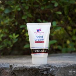 Neutrogena Hand Cream Review - The Best Hand Cream Ever!