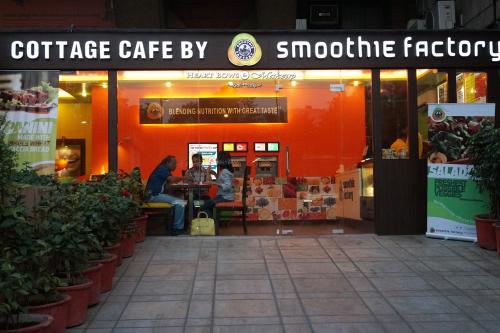 Smoothie Factory Janpath Review – Tasty, Delicious & Healthy!