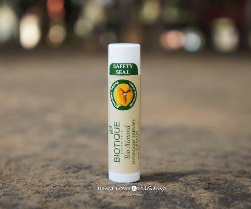 Biotique Bio Almond Overnight Therapy Lip Balm Review, Price & Buy India