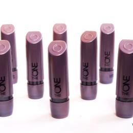 Oriflame The ONE Matte Lipstick Review, Swatches & Price India