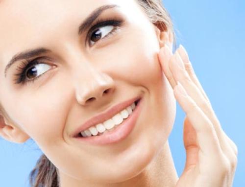How to do Whitening Facial at Home: Step By Step Tutorial! How to do Whitening Facial at Home: Step By Step Tutorial!