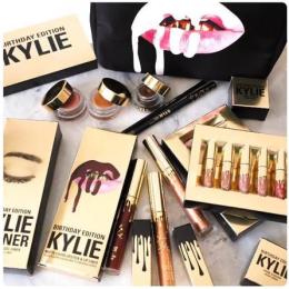 Kylie Jenner's Birthday Edition Range Sells Out in a MINUTE!