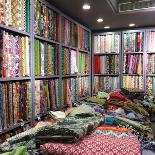 Best & Cheapest Places in Delhi For Fabric Shopping- A Fashion Designer’s Favorite Haunts!