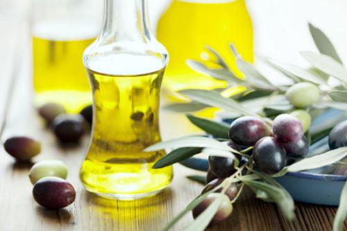 Best Benefits & Uses of Jojoba Oil for Acne & Scars