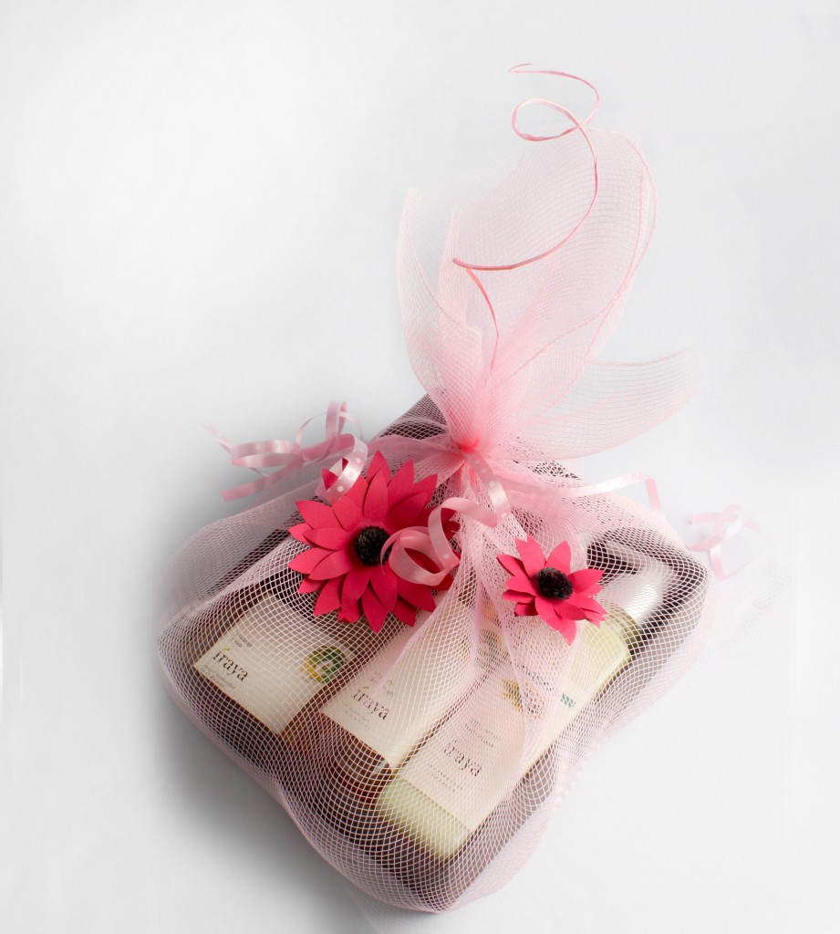 Iraya Valentine's Day Gift pack hamper