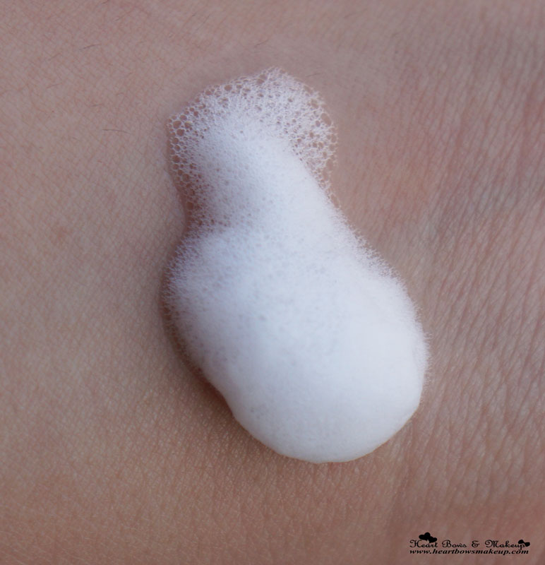 L’Occitane Immortelle Precious Cleansing Foam Review & Swatch