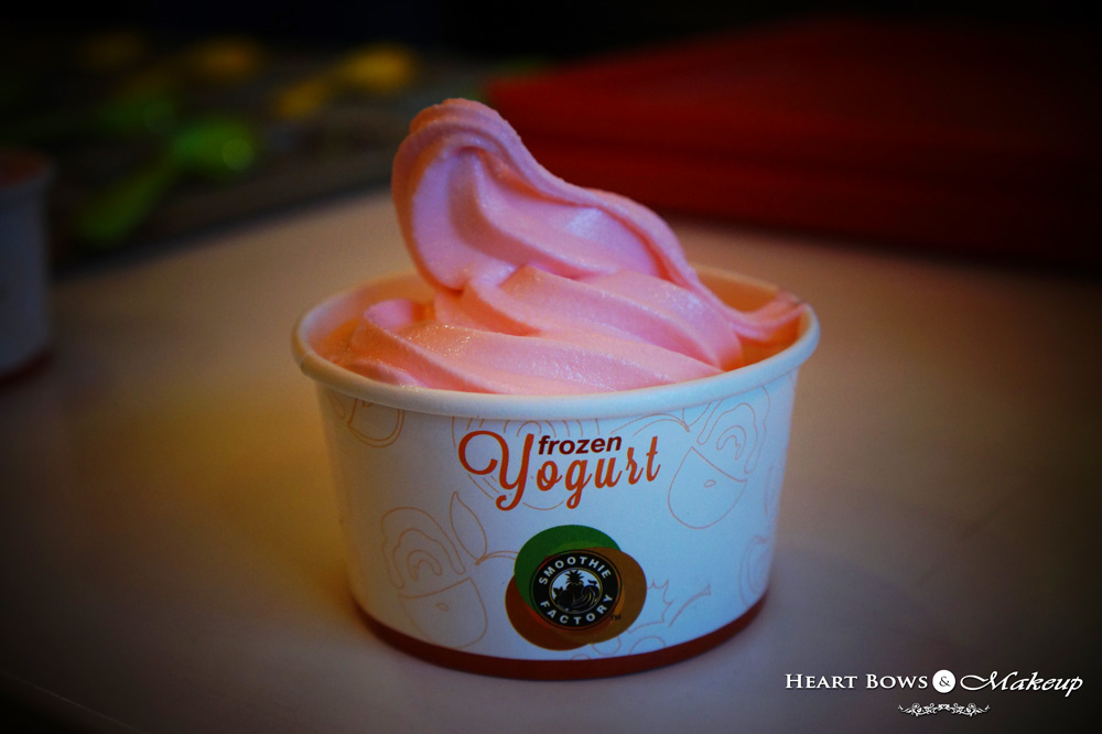 Smoothie Factory Strawberry Frozen Yoghurt Review