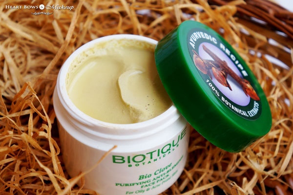 Biotique Bio Clove Purifying Anti Blemish Face Pack Review: Best Face Pack Acne Marks & Oily Skin