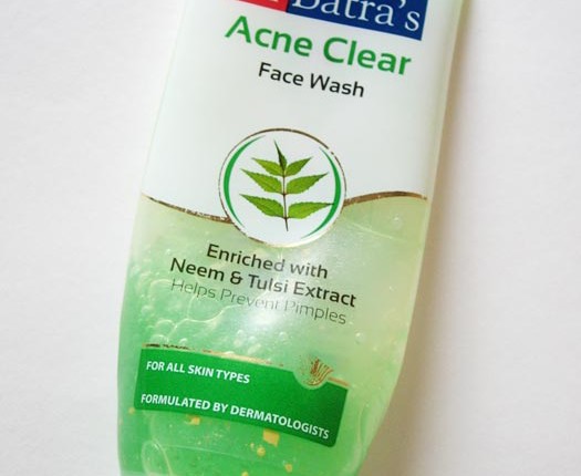 Dr Batra's Neem & Tulsi Acne Clear Face Wash Review Price India