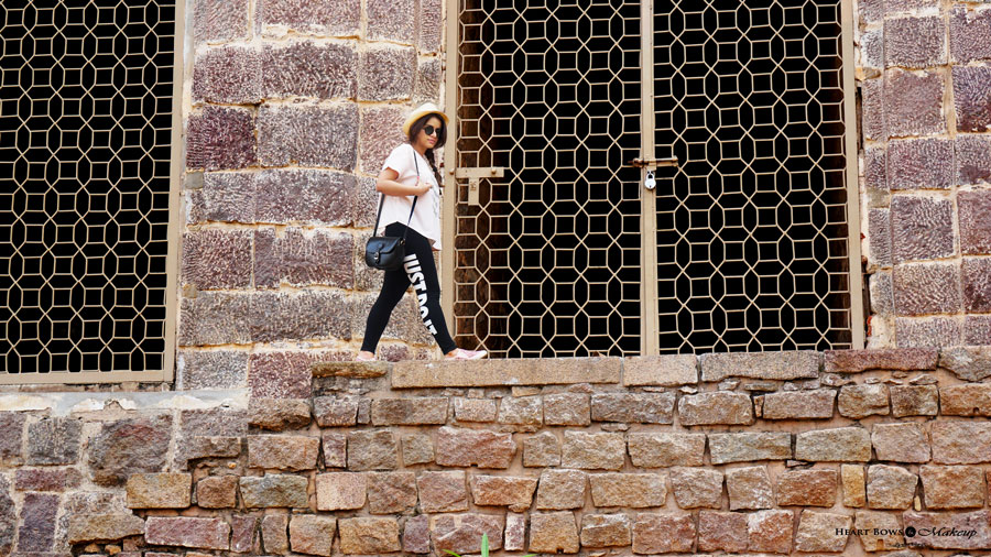 Indian Fashion Blogger: How To Dress Up Casually For Travel Indian Fashion Blogger How To Dress Up Casually For Travelling