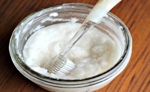 Best Home Remedies To Cure Dandruff With Baking Soda