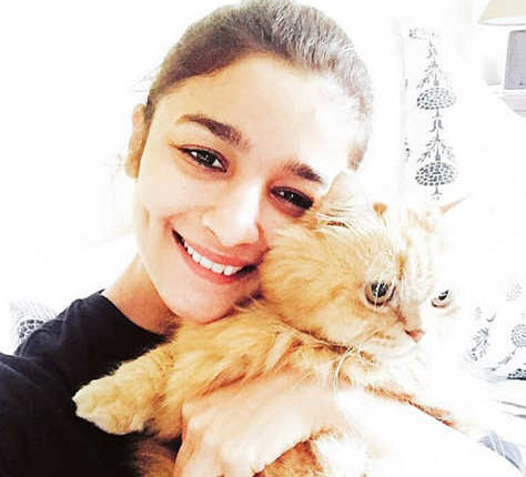 Alia Bhatt No Makeup Photos