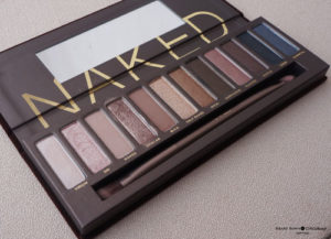 Urban Decay Naked Eyeshadow Palette 1 Review, Swatches & Price - Heart